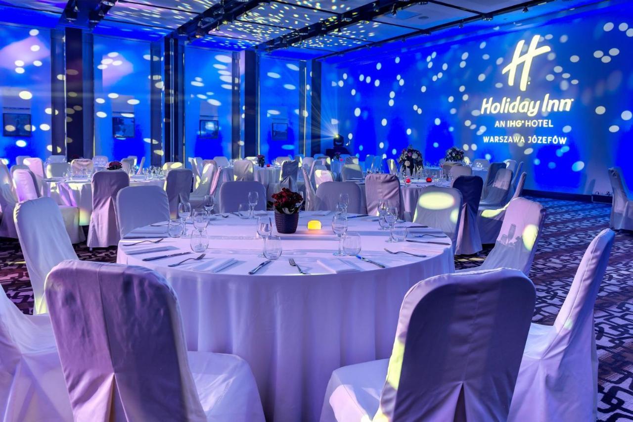 Holiday Inn Resort Warsaw Jozefow By Ihg Ngoại thất bức ảnh